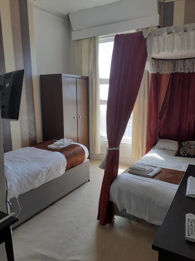 The Coastal Bay Hotel Blackpool Eksteriør billede