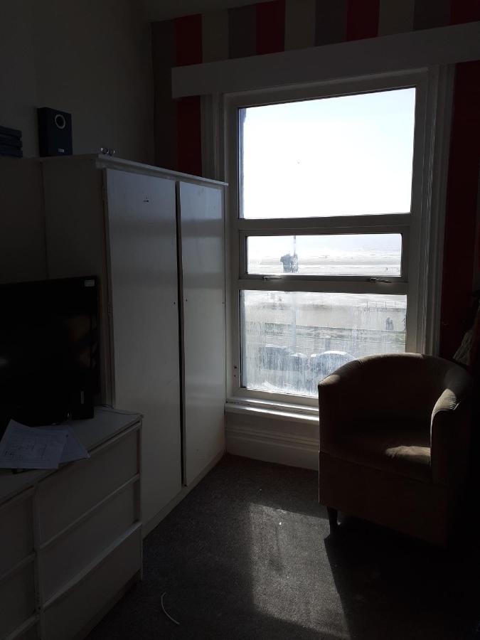 The Coastal Bay Hotel Blackpool Eksteriør billede